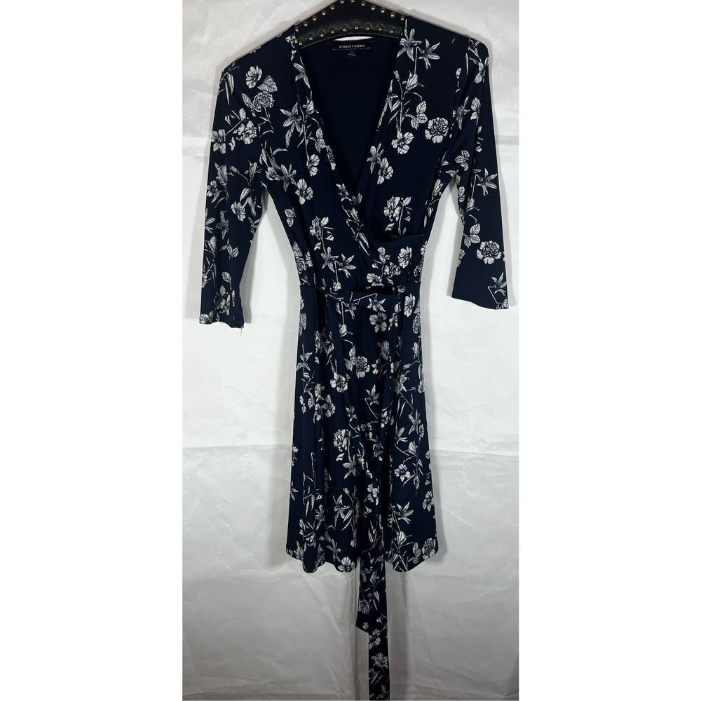 41 Hawthorne floral wrap dress